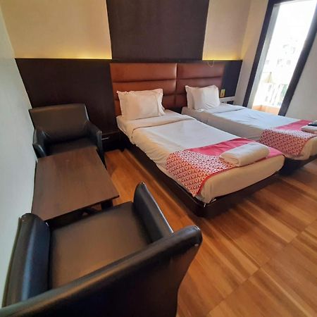 Hotel Saikripa Imperial Daman Bagian luar foto