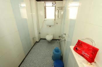 Hotel Saikripa Imperial Daman Bagian luar foto